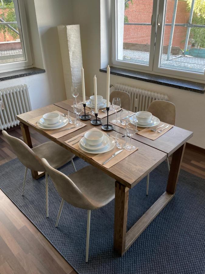 Airport Apartment Fuer 4 - Smart Tv - Kueche - Echarger Hamburg Dış mekan fotoğraf